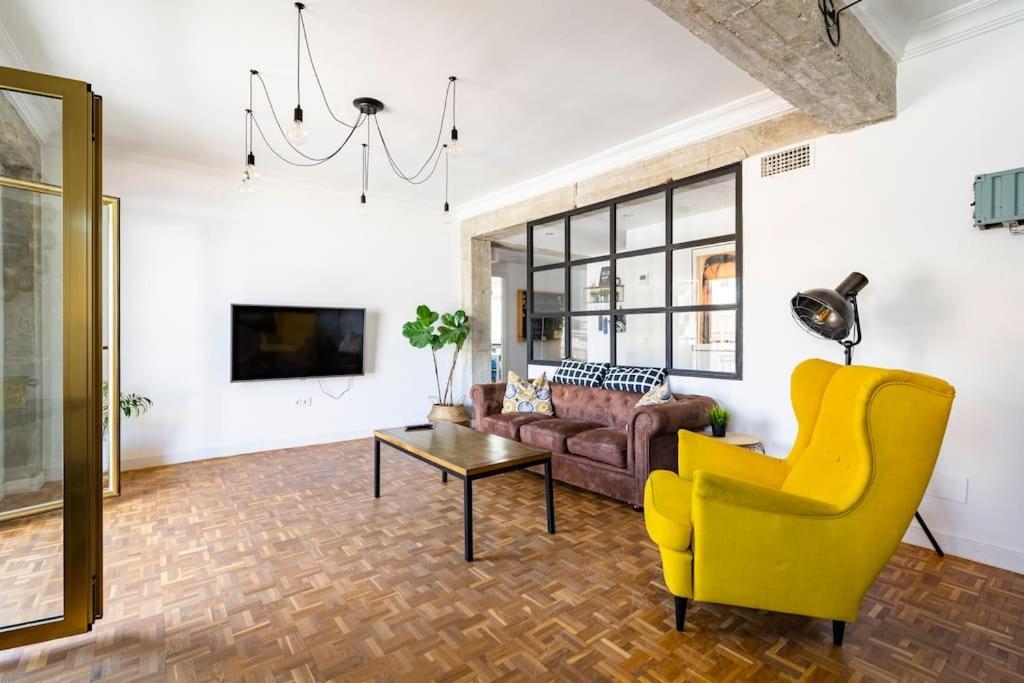 Lifehouse Cathedral * Free Parking* Superiorwifi* Apartment อัลเมรีอา ภายนอก รูปภาพ