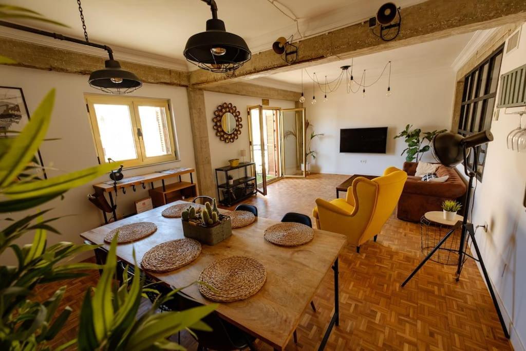 Lifehouse Cathedral * Free Parking* Superiorwifi* Apartment อัลเมรีอา ภายนอก รูปภาพ